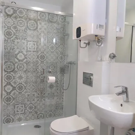 Nowe Gorskie Krajobrazy Z Widokiem Na Snieznik - Sowia Apartamento