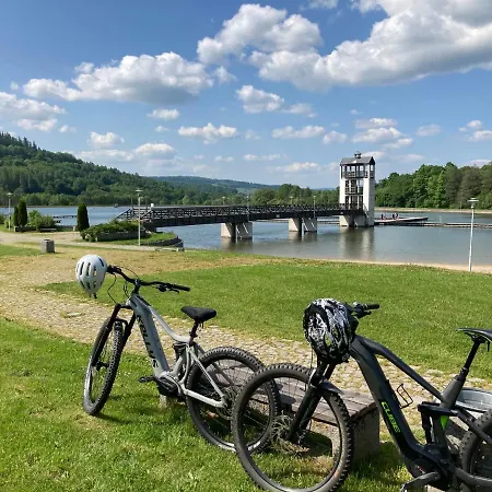 Nowe Gorskie Krajobrazy Z Widokiem Na Snieznik - Sowia Daire *