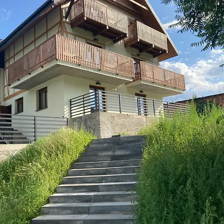 Nowe Gorskie Krajobrazy Z Widokiem Na Snieznik - Sowia