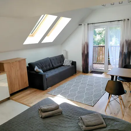 Nowe Gorskie Krajobrazy Z Widokiem Na Snieznik - Sowia Stronie Śląskie