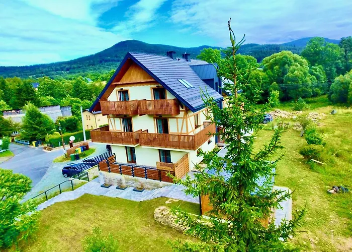 Nowe Górskie Krajobrazy Z Widokiem Na śnieżnik - Sowia Apartament